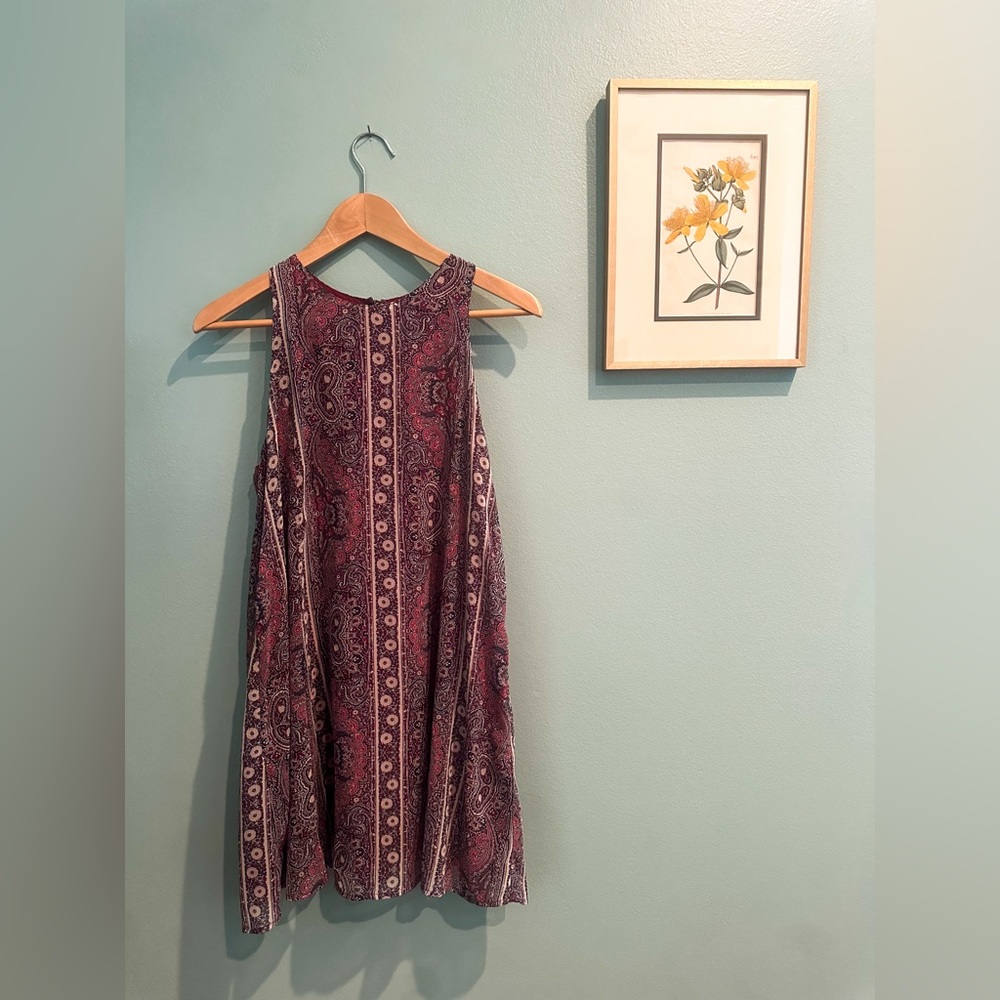 Abercrombie & Fitch Sleeveless Shift Dress Size Small Red and Navy Blue Paisley
